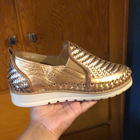 Huarache - Picture 2 of 3